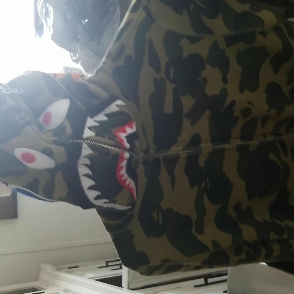 Bape hoodie size men small